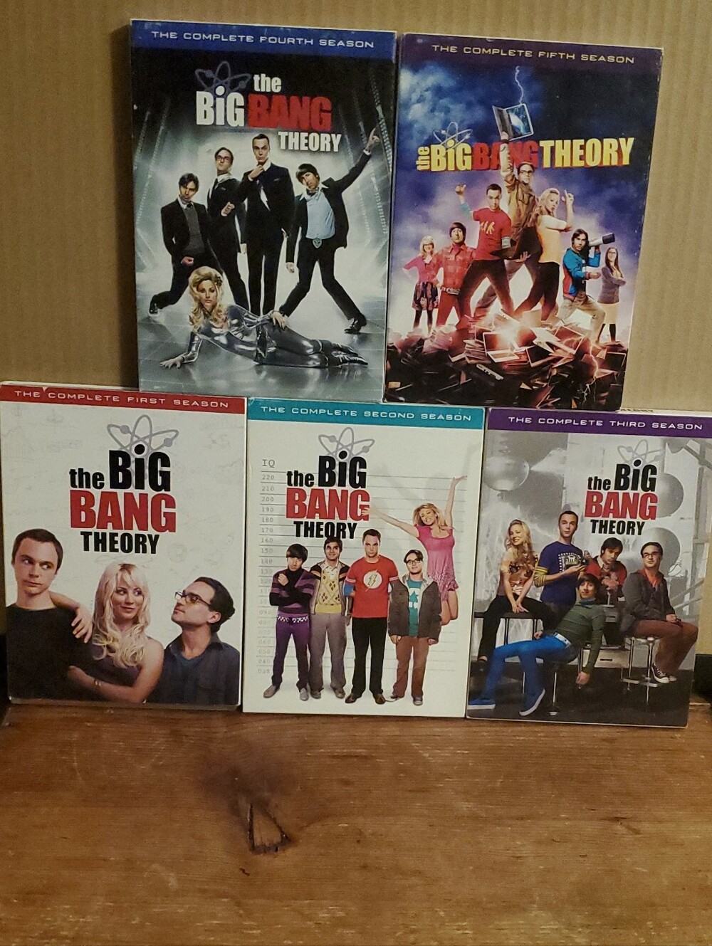 The Big Bang Theory Season 1,2,3,4,and 5 DVD cover